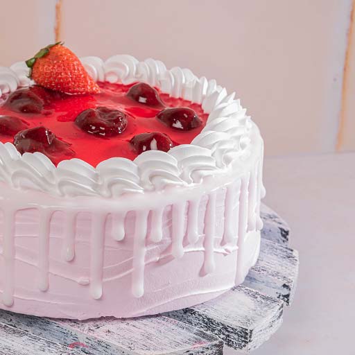 Strawberry Wonder Cake