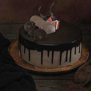 Chocolate Cream Gateaux Cake