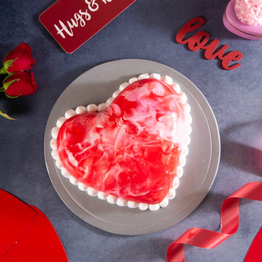 Heart Shaped Strawberry Divine Cake 500gms